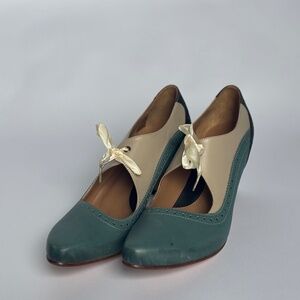 Women's John Fluevog Blue Tan Black Leather Block Heel Pumps High Heels Size 9